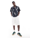 [Selected Homme] Selected Homme oversized revere collar shirt with leaf print in navy L Dark Navy