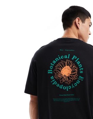 oversized t-shirt with botanical circle backprint in black