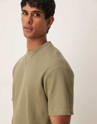 oversized waffle knit t-shirt in khaki-Green