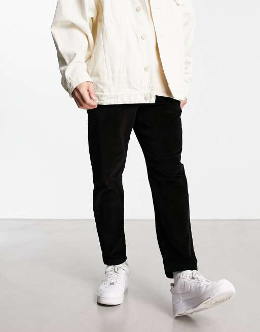 Selected Homme - Pantaloni corti comodi in velluto a coste, colore nero 