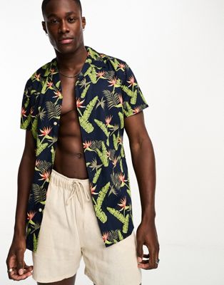 regular fit shirt in leaf print in navy