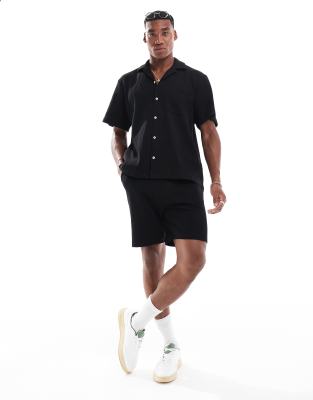Selected Homme – Shorts in Schwarz mit Waffelstruktur, Kombiteil