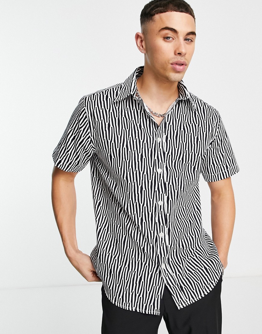 selected homme - skjorte med kraveknap i monoprint-sort