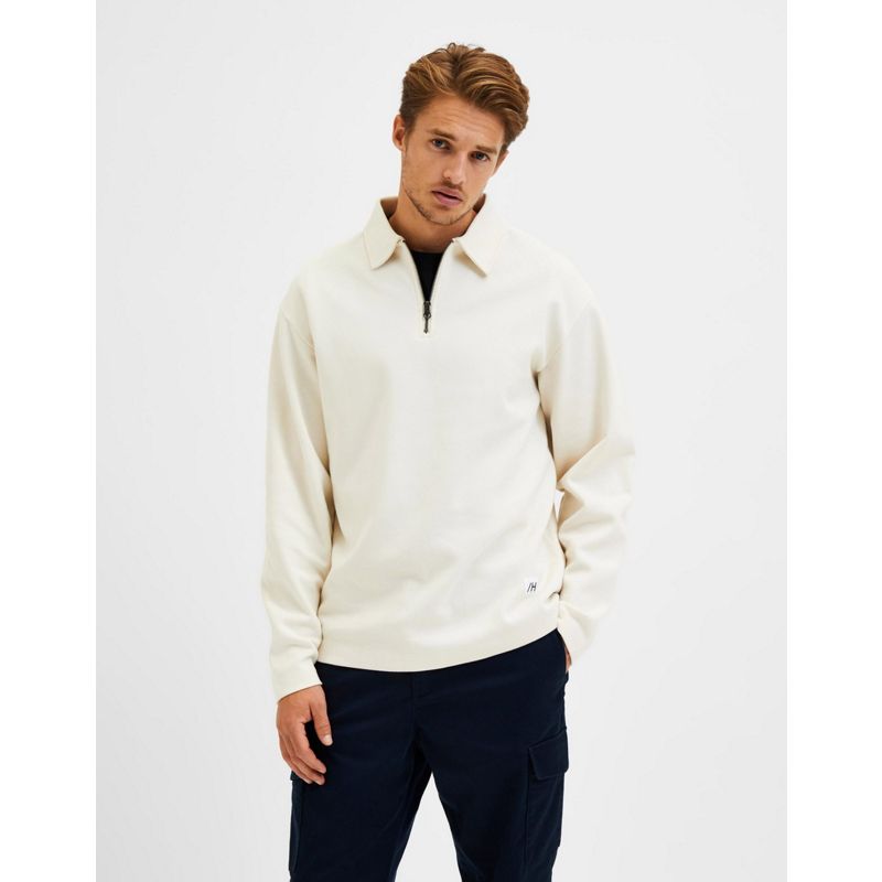 Selected Homme – Sweatshirt aus Bio-Baumwolle in Creme mit kurzem Reißverschluss und Polokragen