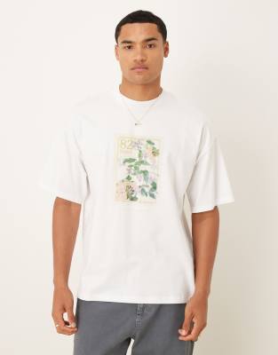 Selected Homme - T-shirt oversize bianca con stampa di fiori sul davanti