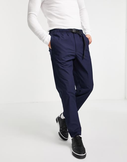 Selected Homme – Trekkingowe spodnie z paskiem z mieszanki bawełny w kolorze granatowym – NAVY