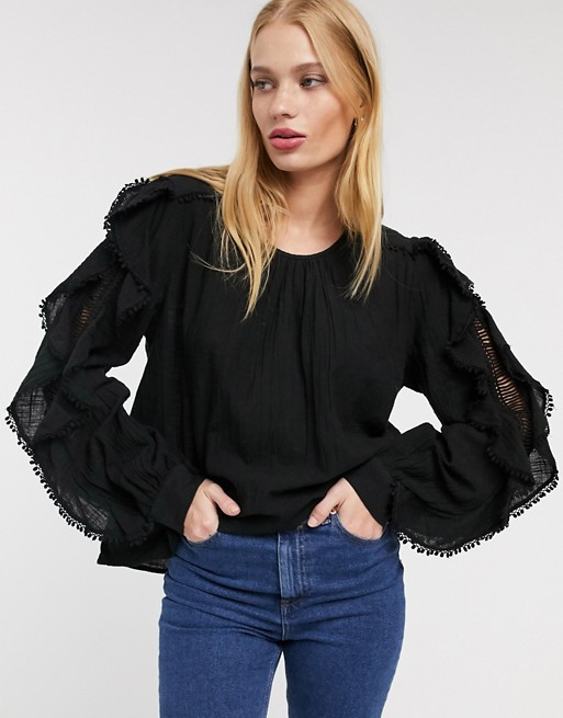 Selected jenny frill sleeve top in black