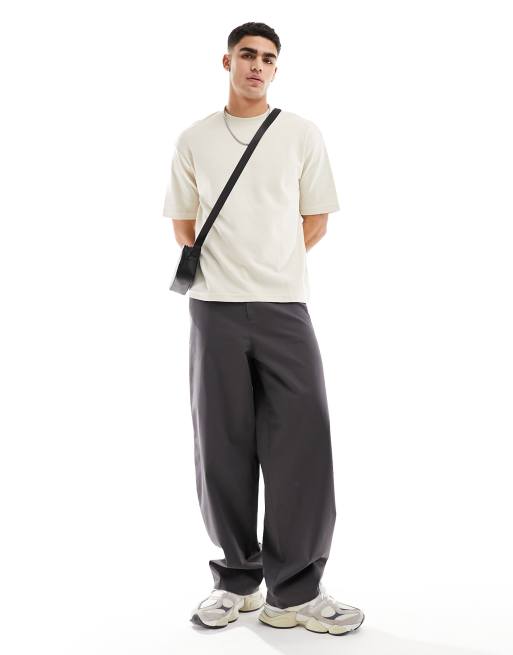 Selected - Kraftig og oversized beige T-shirt, 2 af 4