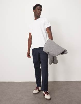 Lässig geschnittene, schmal zulaufende Hose in Marineblau mit Kordelzug am Bund Marineblau XXL
