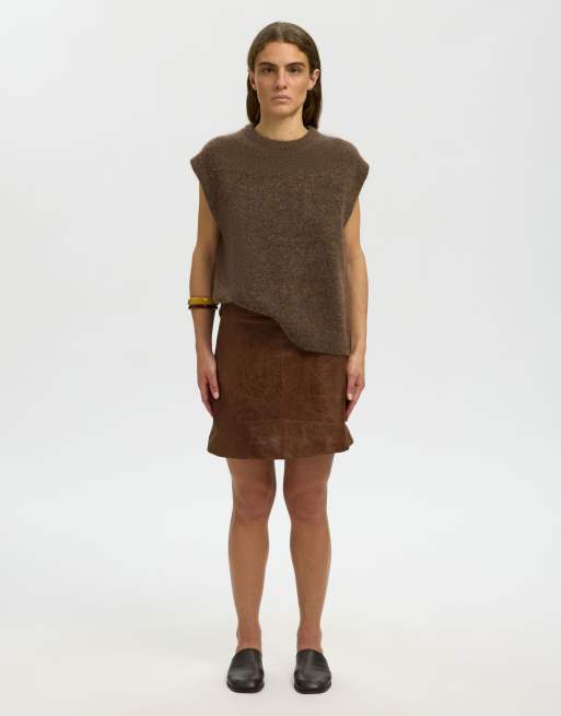 Selected Lulu Denim-Strickweste in Relaxed Fit mit Rundhalsausschnitt in Braun, 3 von 6