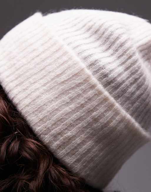 Selected - Pluizige gebreide beanie in crème, 3 van 3