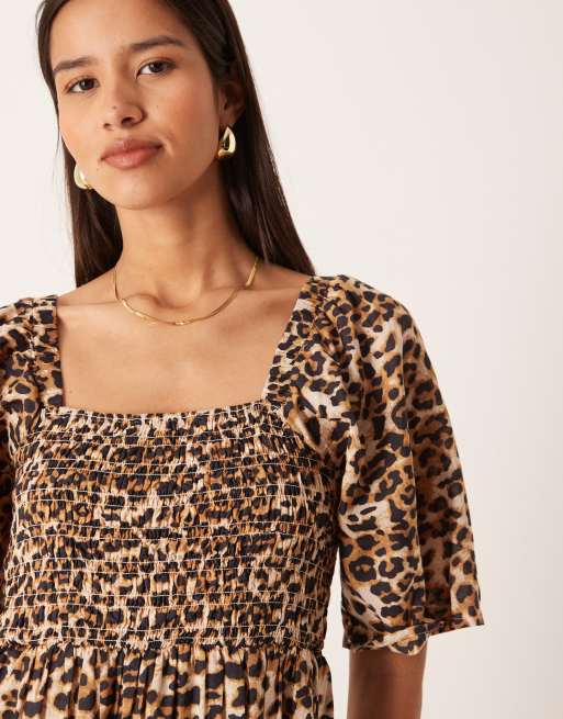 Selected puff sleeve dress in leopard print, 4 of 4