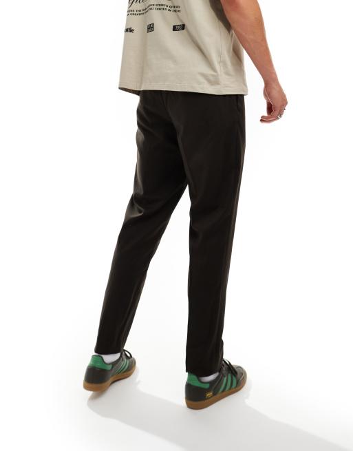 Selected relaxed tapered fit waistband trouser in brown , 5 of 5