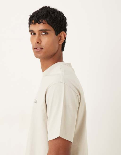 Selected – Schweres Oversize-T-Shirt in Beige mit Logo, 4 von 5