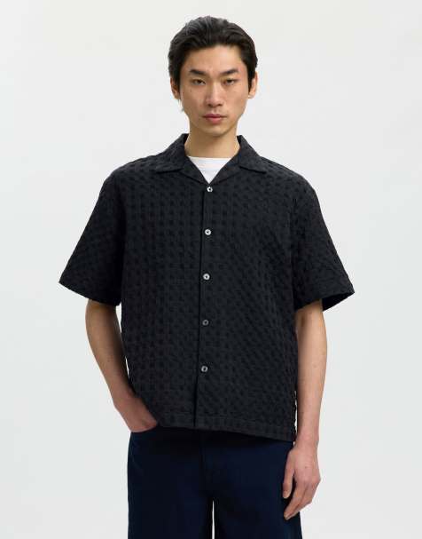 Selected Short sleeved shirt in black - view 1