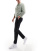 Thumbnail 1 van 5