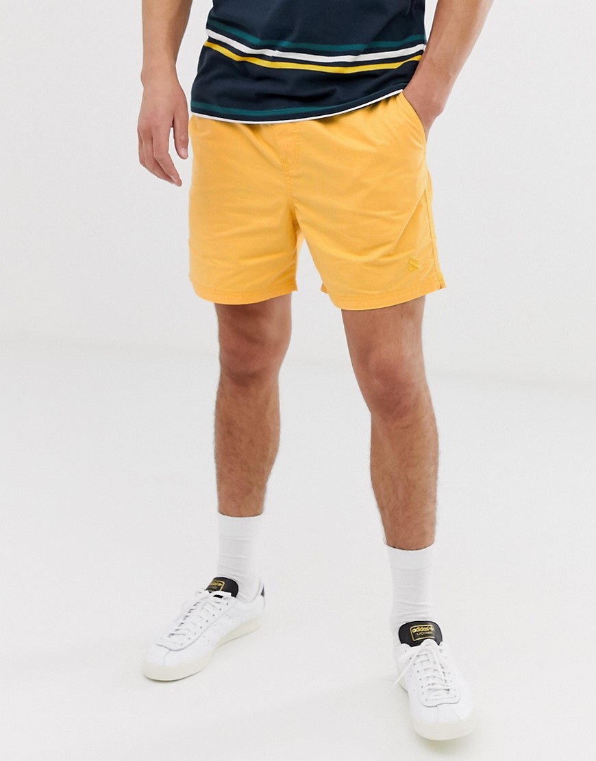 Sennepsfarvede shorts med elastisk taljekant fra Jack & Jones Intelligence-Gul