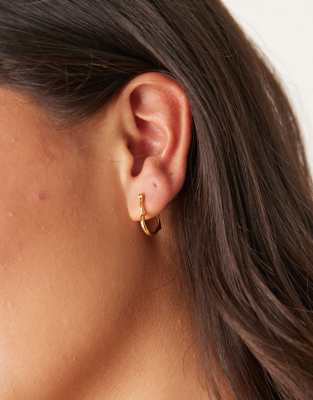18ct gold vermeil heart hoop earrings in gold