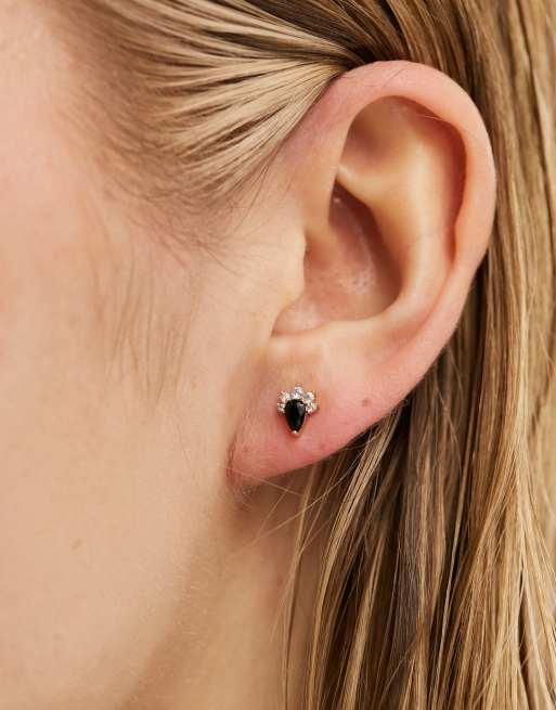 Onyx deals stud earrings