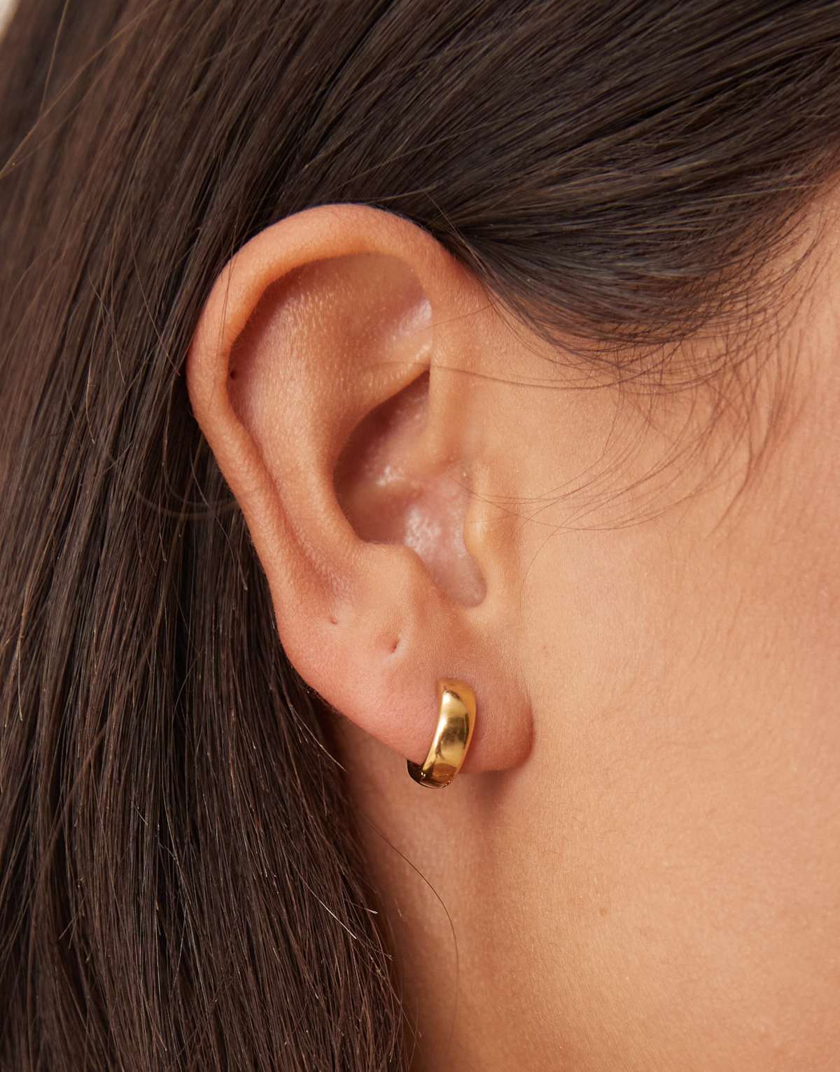 Seol + Gold chunky huggie hoop earrings in 18ct gold vermeil