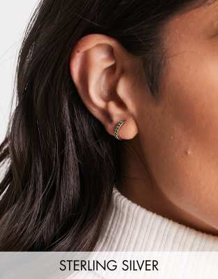 Seol + Gold - Orecchini a cerchio piccoli placcati oro 18 carati con pietre stile smeraldi 