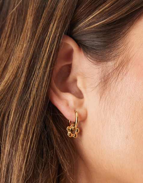 Seol + Gold puffed flower charm hoop earring in 18K gold vermeil - view 1