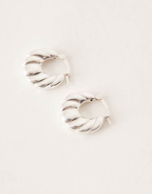 アクセサリー SOPHISTICATED VINTAGE / Solid hoop /45mm Elegant Knife Edge Hoop Earrings | Perfect for Any Occasion