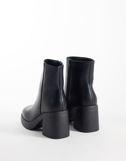 SEQWL Audi chunky ankle boots in black, 2 of 4