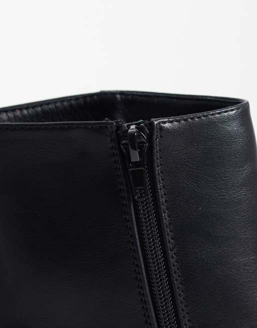 SEQWL Audi chunky ankle boots in black, 3 of 4