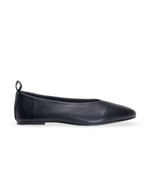 SEQWL Ballet flats pointed toe pumps with pull tab detail in black
