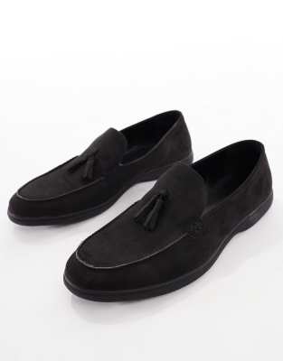 Seqwl Berwin Tassel Detail Loafers With Contrast Soles In Black