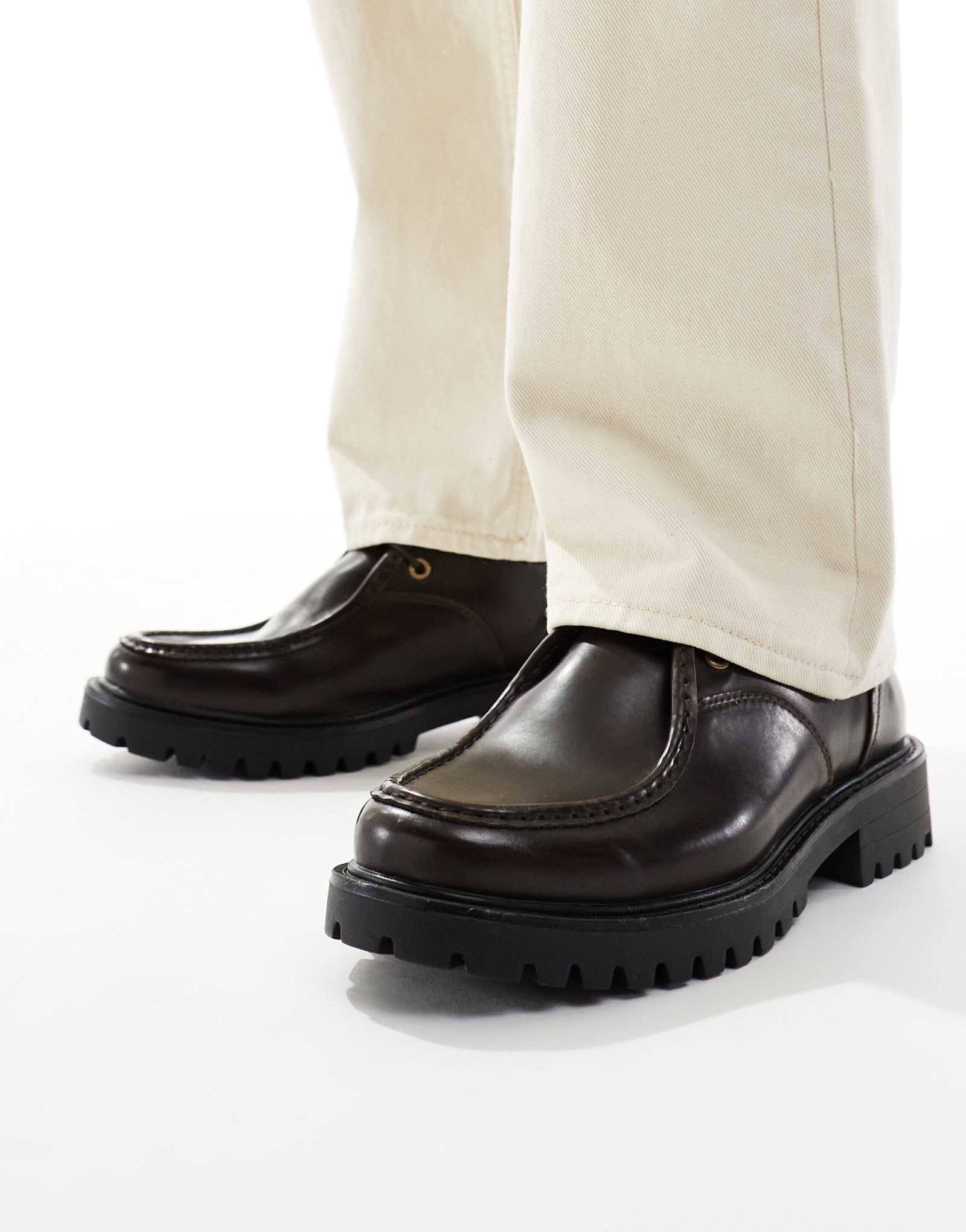 Массивные туфли SEQWL Calvin на шнуровке полированного коричневого цвета