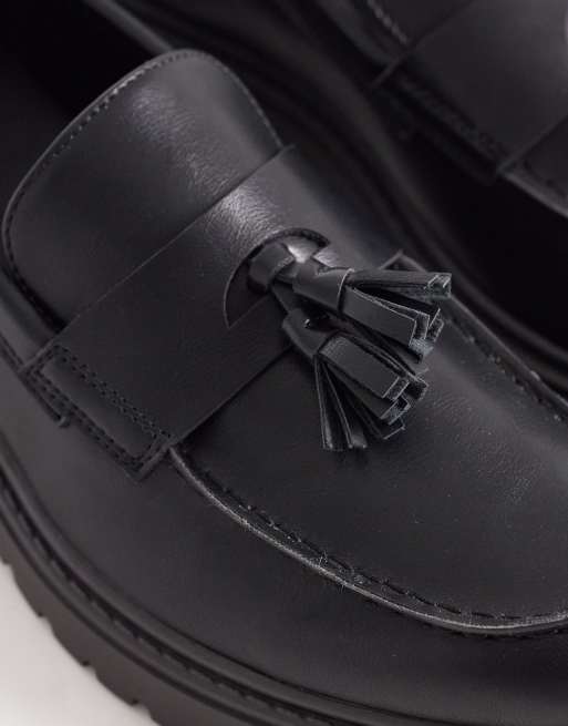 SEQWL Calvin Pier tassel loafers in matte black PU, 3 of 4