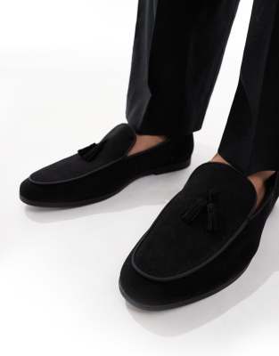 Charlie - Loafer in Schwarz aus Wildlederimitat mit Quaste Schwarz 44