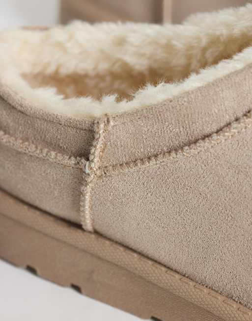 SEQWL cosy micro boots in mushroom, 3 of 4