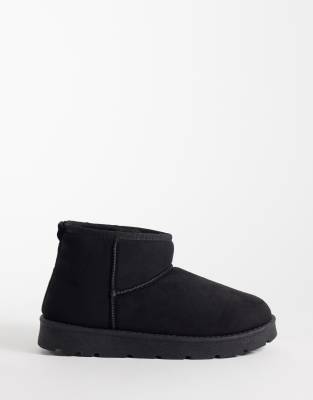 Seqwl Cosy Mini Ankle Boots In Black