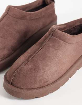 Seqwl Cosy Mules In Brown