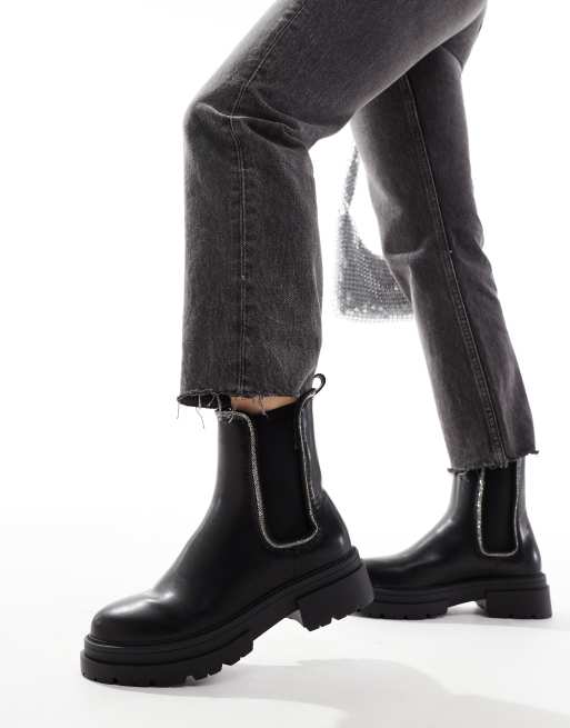 SEQWL – Czarne buty do kostki ze zdobieniem