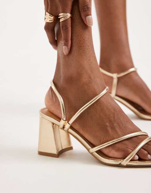 SEQWL - Dandelion - Sandalen met brede pasvorm, bandjes en blokhak in goud, 2 van 4