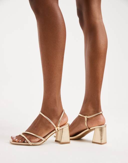 SEQWL - Dandelion - Sandalen met brede pasvorm, bandjes en blokhak in goud, 4 van 4