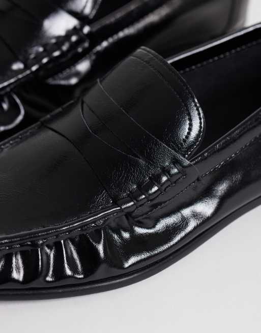 SEQWL Dash raffinierte Loafer mit Raffungen in Schwarz, 2 von 4
