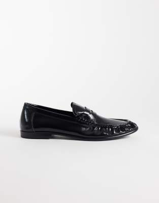 Seqwl Dash Refined Ruched Loafers In Black