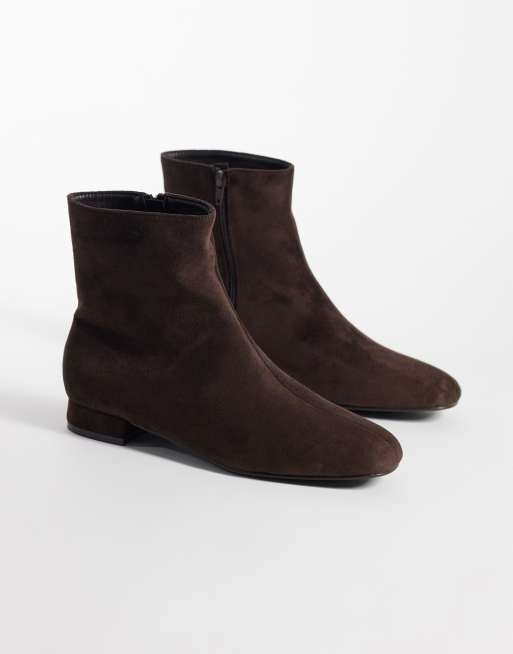 SEQWL Elma faux suede ankle boots in brown, 4 of 4