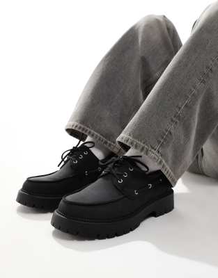  Exton boat shoes with chunky sole in nubuck black