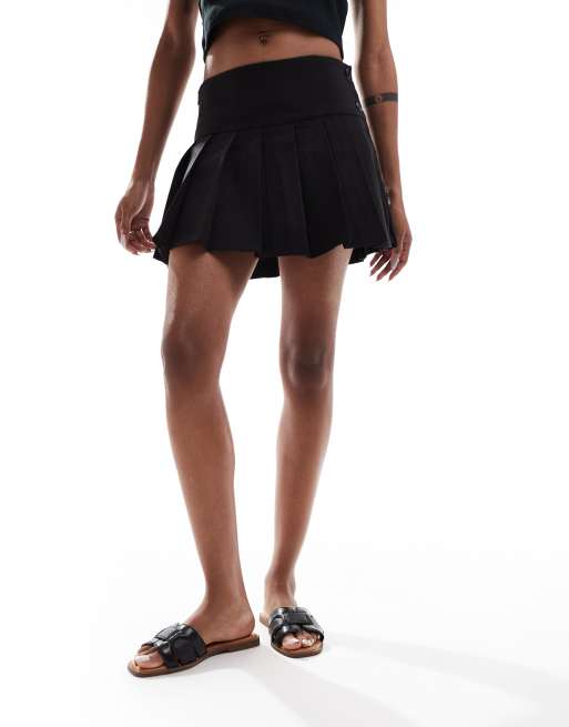 SEQWL flat sandals in black faux leather | ASOS