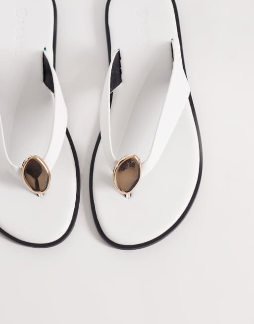 SEQWL flip flops with gold-tone embellishment in white PU, 2 of 4