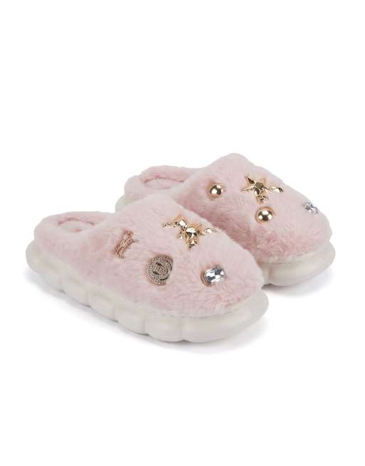 SEQWL Fluffy mule slippers warm slip ons with charm details in pink, 4 of 5
