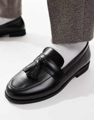 SEQWL – Hero – Loafer aus schwarzem Lederimitat mit Quaste
