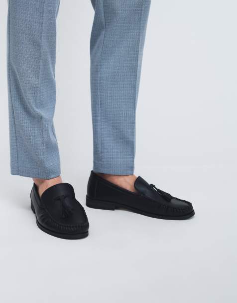 SEQWL – Hero – Mattsvarta loafers i PU med tofs - view 1