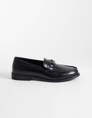 Seqwl Hero Saddle Trim Loafers In Black